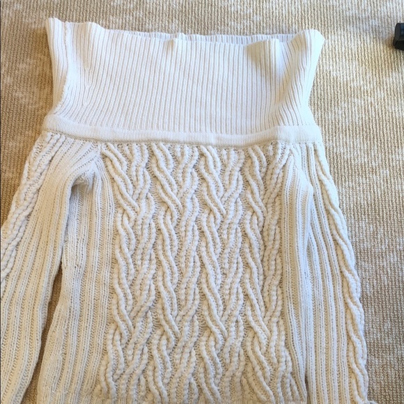 INTERMIX Sweater - Picture 4 of 5